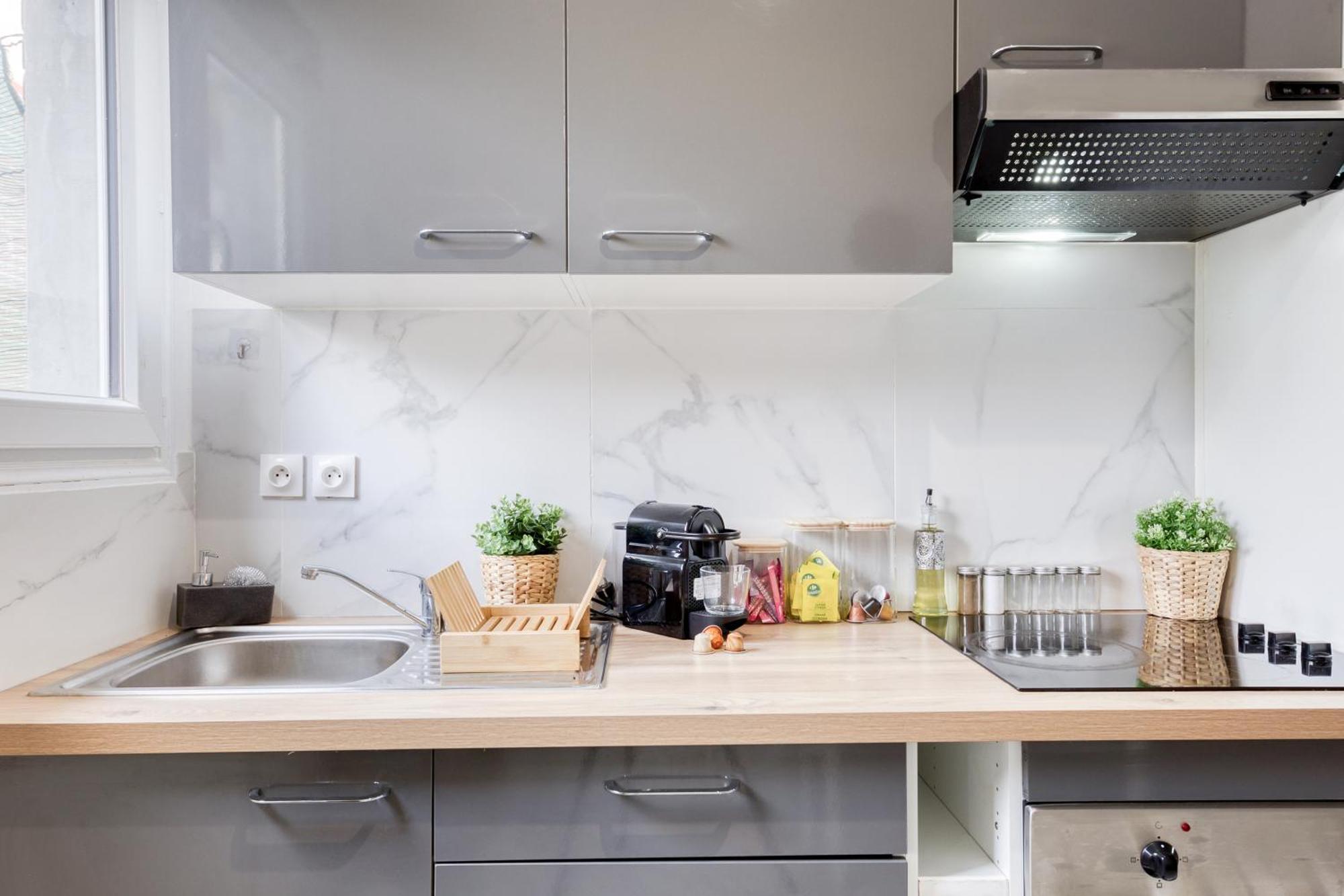 Appartement - 4 Personnes - Parking Prive - Metro 7 - Rer B ลา คูร์เนิฟ ภายนอก รูปภาพ
